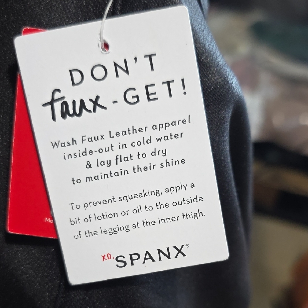 Spanx Faux Leather Leggings‎ Very Black High Waisted Shapewear Womens Medium NEW - Picture 4 of 4